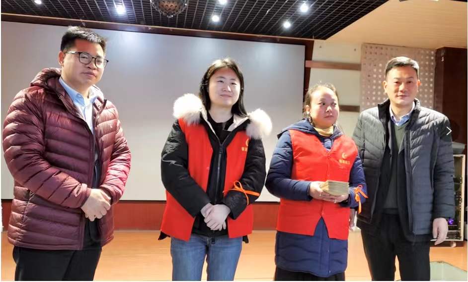 愛心助殘，攜手同行——川發(fā)資管參加小藍(lán)袋-殘疾人輔助就業(yè)項(xiàng)目藍(lán)色收益活動(dòng)